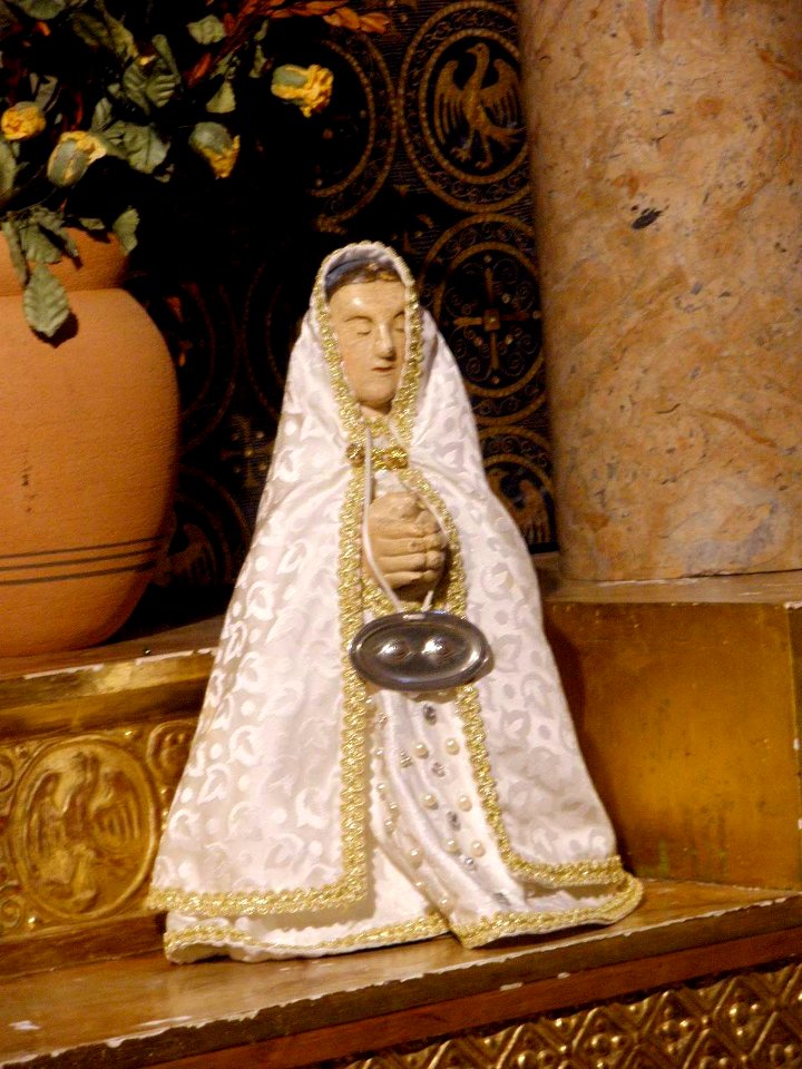 Uncastillo - Iglesia de Santa María la Mayor, interior 11