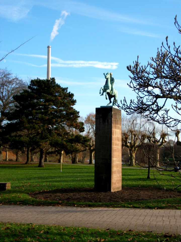 Ulanendenkmal Saarbruecken 08