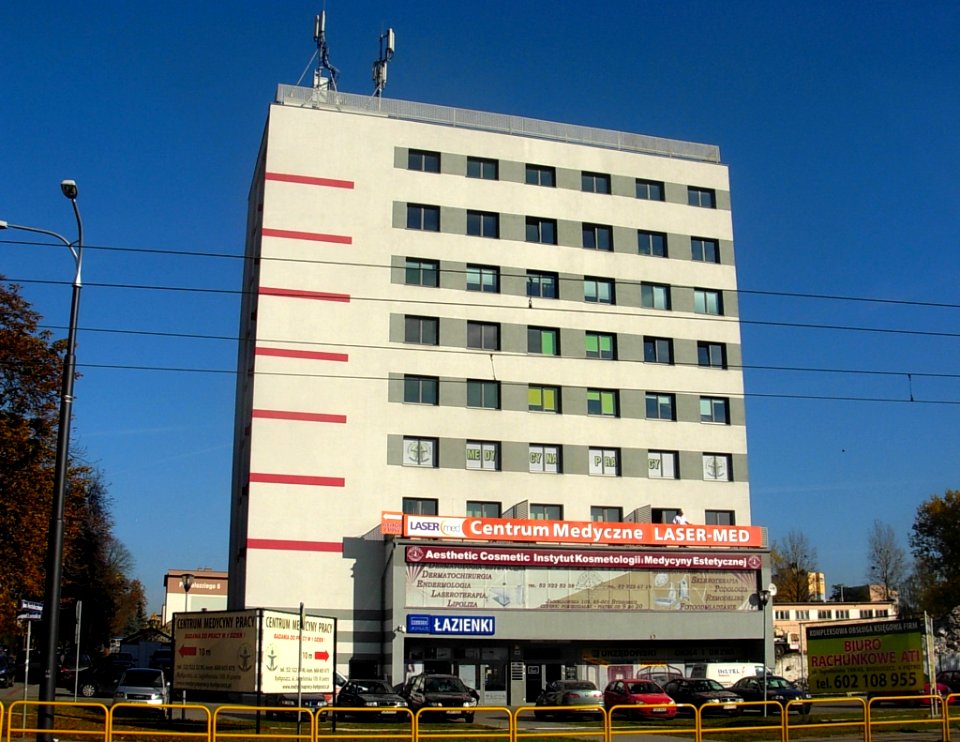 Ulica Jagiellońska Bydg biurowiec 2012