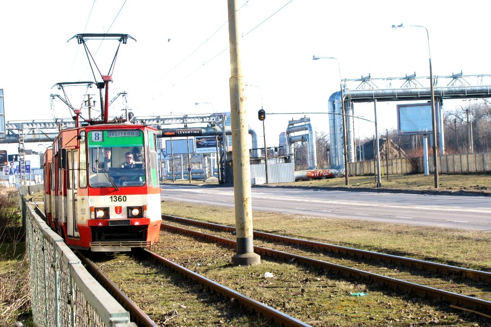 Ulica Jana z Kolna w Gdańsku i Konstal 105Na