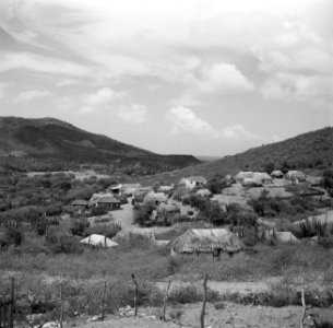 Uitzicht opCuraçao vanaf landhuis Knip, Bestanddeelnr 252-7465