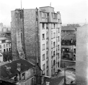 Uitzicht vanuit het appartementencomplex, Bestanddeelnr 252-9292