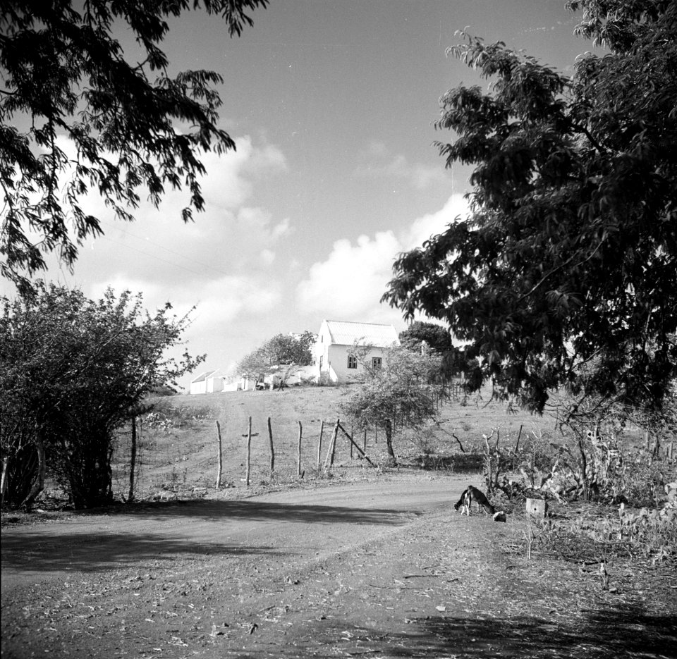 Uitzicht met landhuis Brakkeput op Curaçao, Bestanddeelnr 252-7434