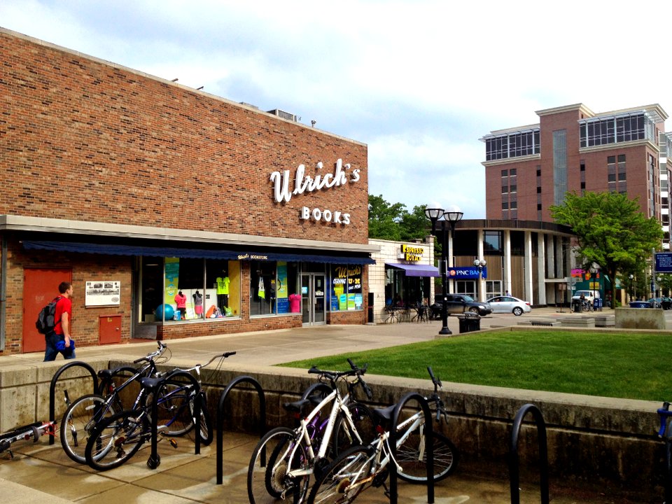 Ulrich's-Books Ann-Arbor-MI 2013
