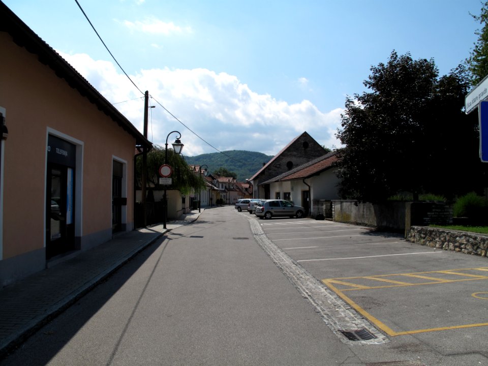Ulica stare pravde, Brežice