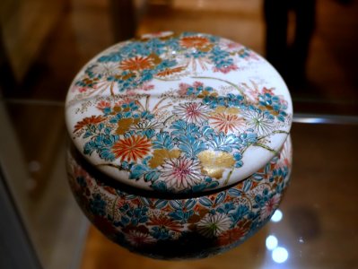 Unidentified ceramic, Japan - Linden-Museum - Stuttgart, Germany - DSC03487