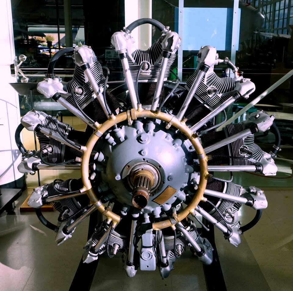 Unidentified engine - Evergreen Aviation & Space Museum - McMinnville, Oregon - DSC00498