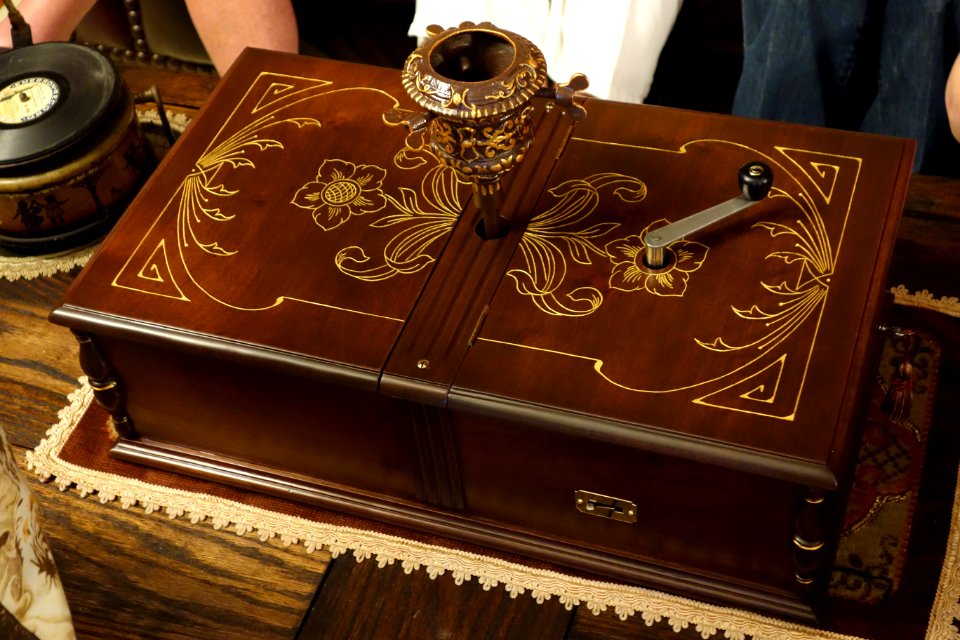 Unidentified device - Bayernhof Museum - DSC06119