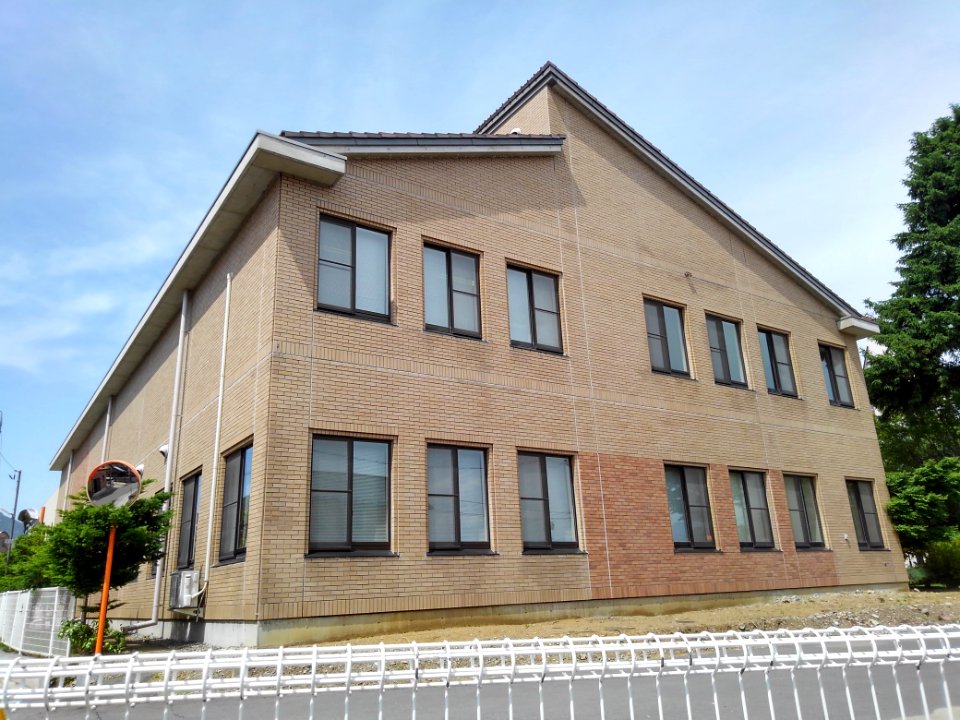 Univ-of-Nagano-Library-2018052601
