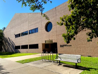 UnivStThomasBldg
