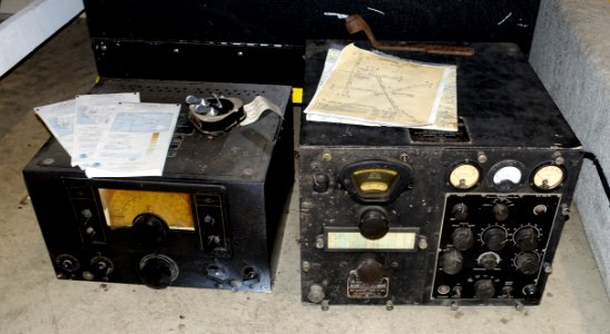Unidentified radios by National Radio Company and RCA - Oregon Air and Space Museum - Eugene, Oregon - DSC09909