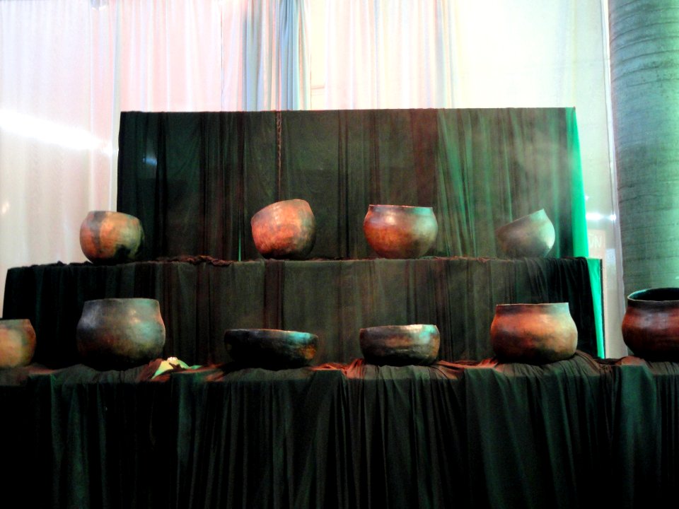Unidentified pottery - Memorial dos Povos Indígenas - Brasilia - DSC00547