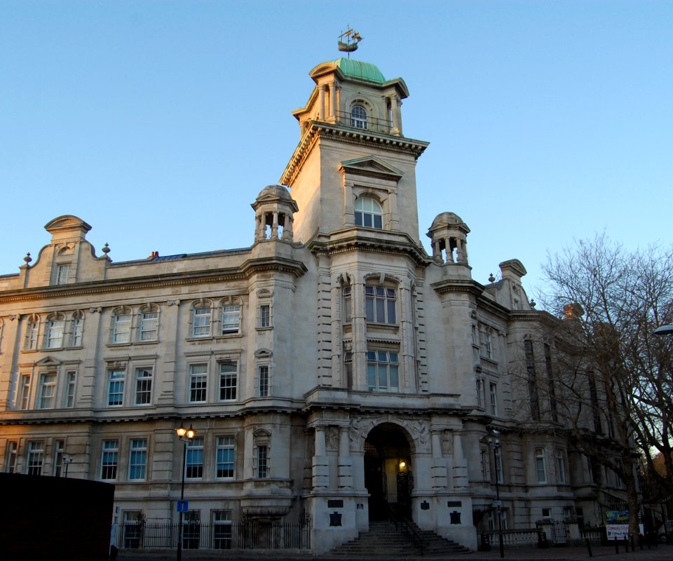 University of Portsmouth (Park Building), King Henry I Street, Portsmouth (NHLE Code 1271860) (November 2017) (6)