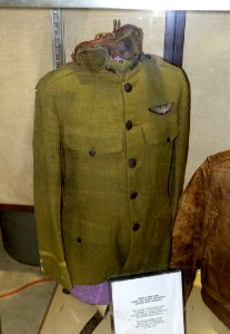 Uniform, Army Air Corps officer's jacket, World War I, owned by Corey Strome - Oregon Air and Space Museum - Eugene, Oregon - DSC09891