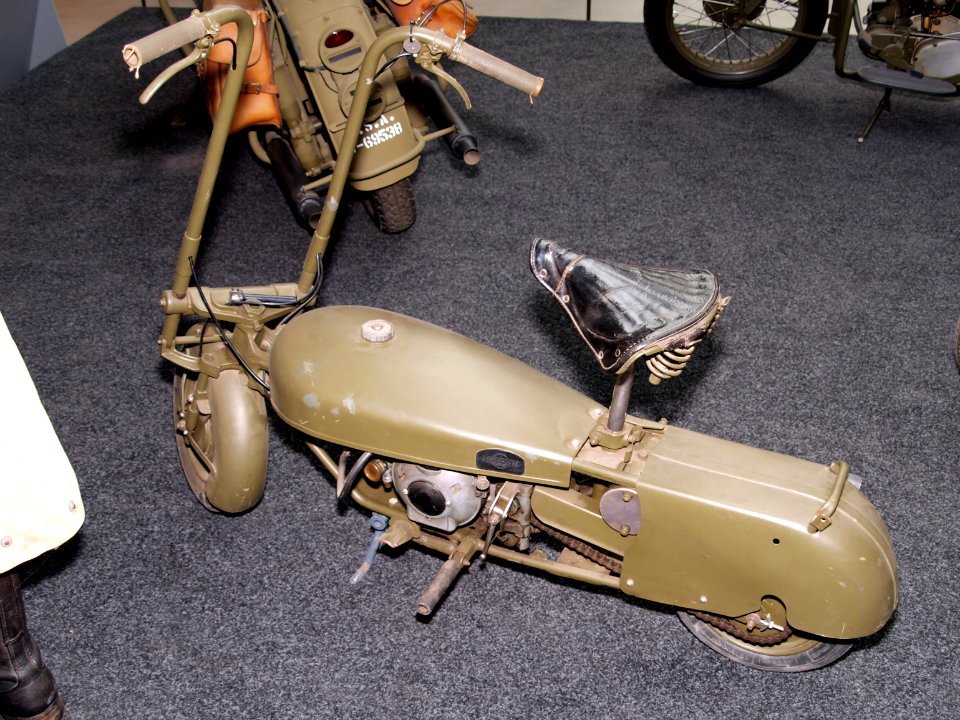 Unknown 2nd WW motorbike pic3