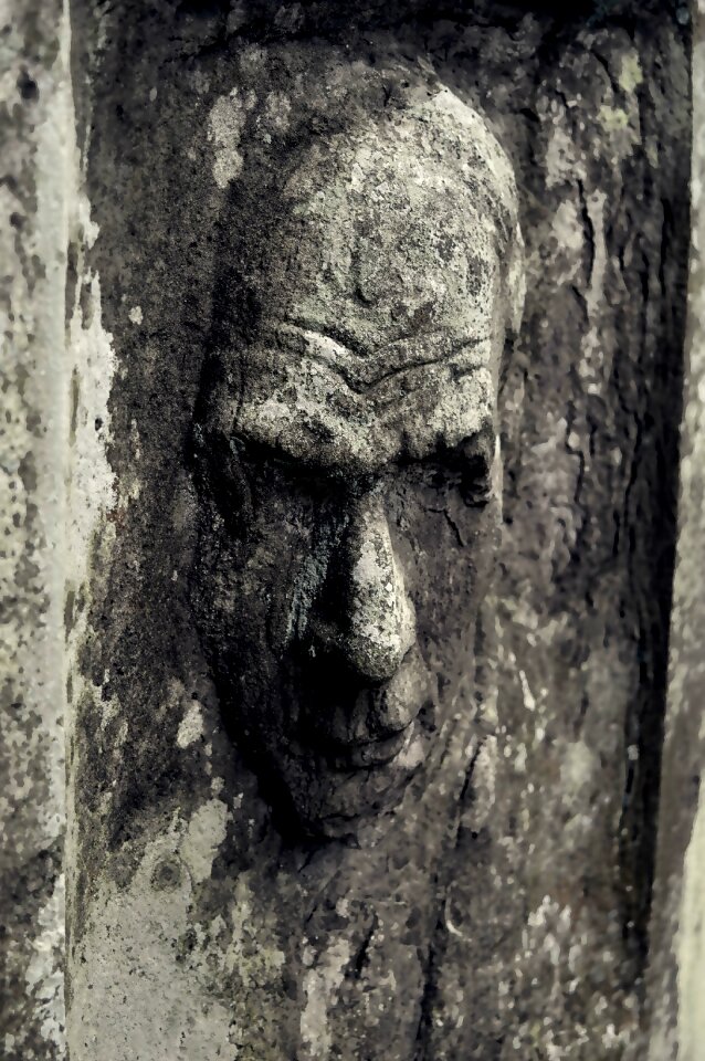 Sculpture cemetery tombstone