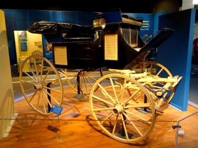 Ulysses S. Grant's inauguration carriage, purchased from Meeks Carriage and Wagon Repository, 1873, view 1 - National Museum of American History - DSC00156