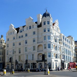 Umi Hotel (formerly Belgrave Hotel), King's Road, Brighton (April 2013) (3)