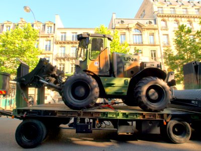UNAC dozer photo-1