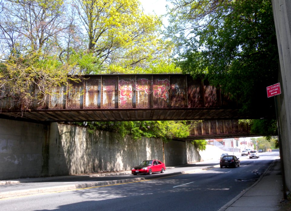 Union Tpk Under Glendale Junction jeh