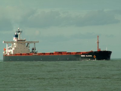 Unique Alliance - IMO 9206437 - Callsign 9HRD8 photo-4 approaching Port of Rotterdam, Holland 11-Feb-2006