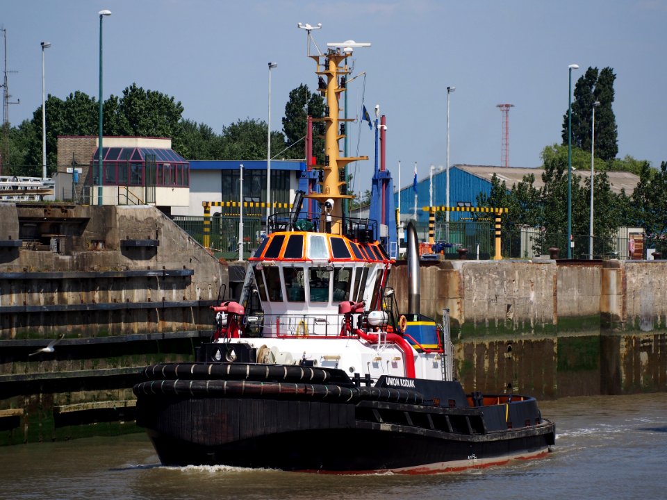 Union Kodiak, IMO 9397119, Berendrecht lock, Port of Antwerp, pic7