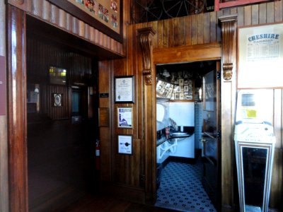Union Station interior detail - Palmer, MA - DSC04679