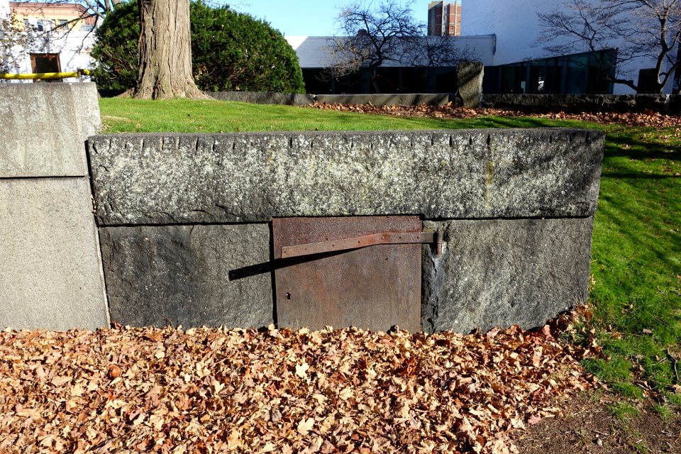 Unidentified - Old Burying Ground - Arlington, MA - DSC03062