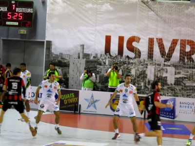 Union sportive d'Ivry Handball - USAM Nimes Gard, LNH, 23 septembre 2015 - 01