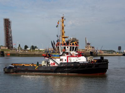 Union Kodiak, IMO 9397119, Berendrecht lock, Port of Antwerp, pic14