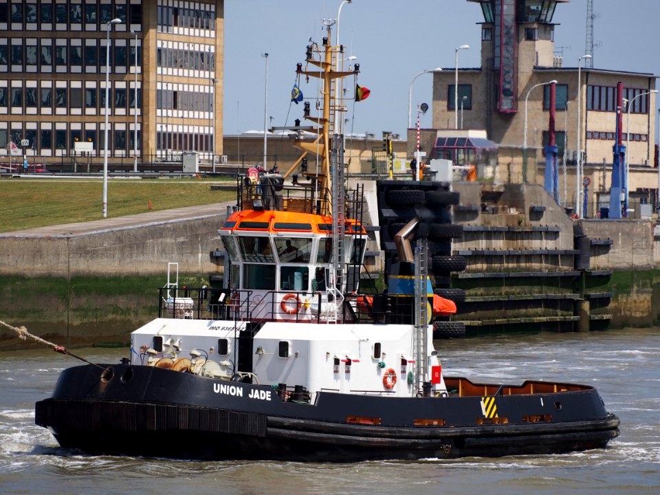 Union Jade, IMO 9365142, Berendrechtlock, Port of Antwerp, Belgium, pic2