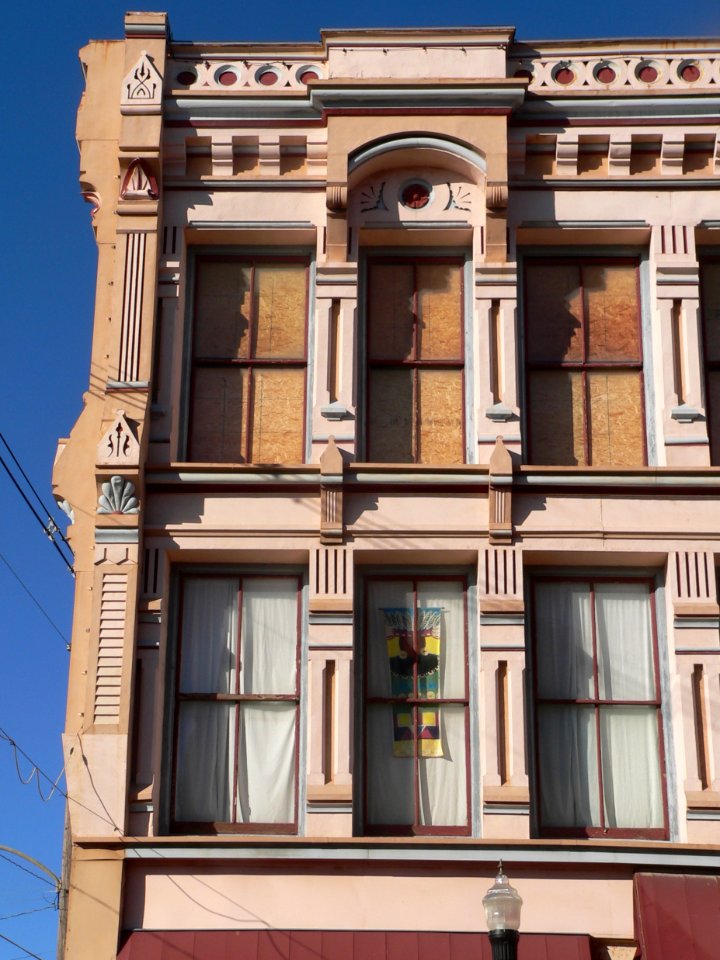 Union Block, Fort Scott, E side detail 1