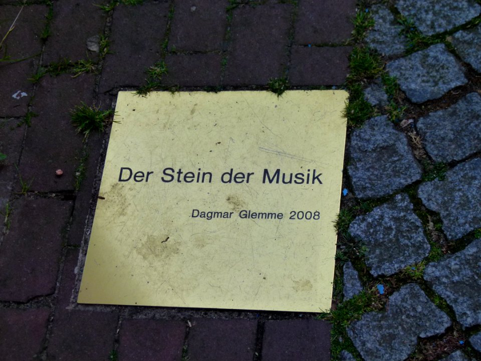 Uelzen - Weg der Steine 07. Stein der Musik