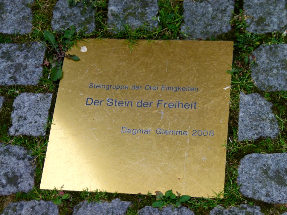 Uelzen - Weg der Steine 10-12. Steingruppe der 3 Einigkeiten (2)