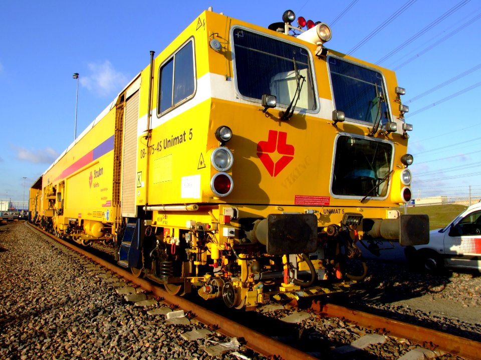 Unimat 5 at Rotterdam havencomplex p2