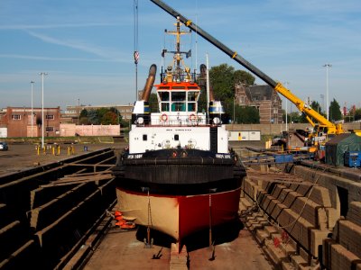 UNION HAWK - IMO 9406439 - Callsign ORPQ in droogdok, Port of Antwerp pic7