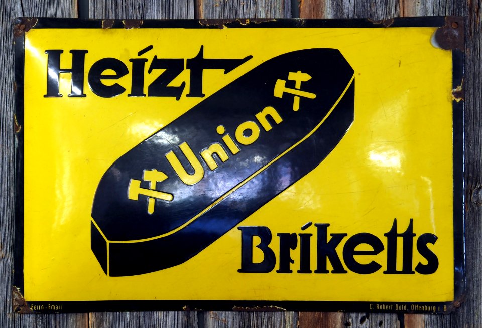 Union Heitz Briketts, enamel advertising sign