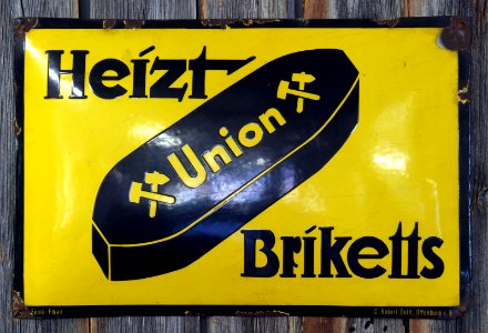 Union Heitz Briketts, enamel advertising sign
