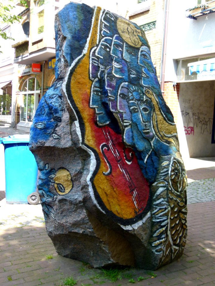 Uelzen - Weg der Steine 07. Stein der Musik (2)