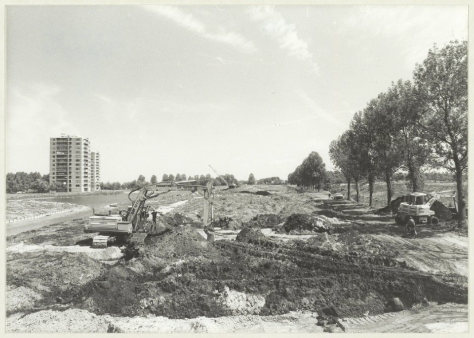 Uitbreiding van het park, ziende naar het oosten. NL-HlmNHA 54011373