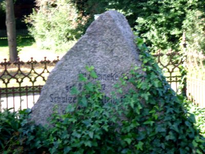 Uenze Mahnmal 5