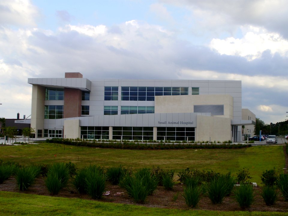 UF-VetEducation&ClinicalResearchCenter