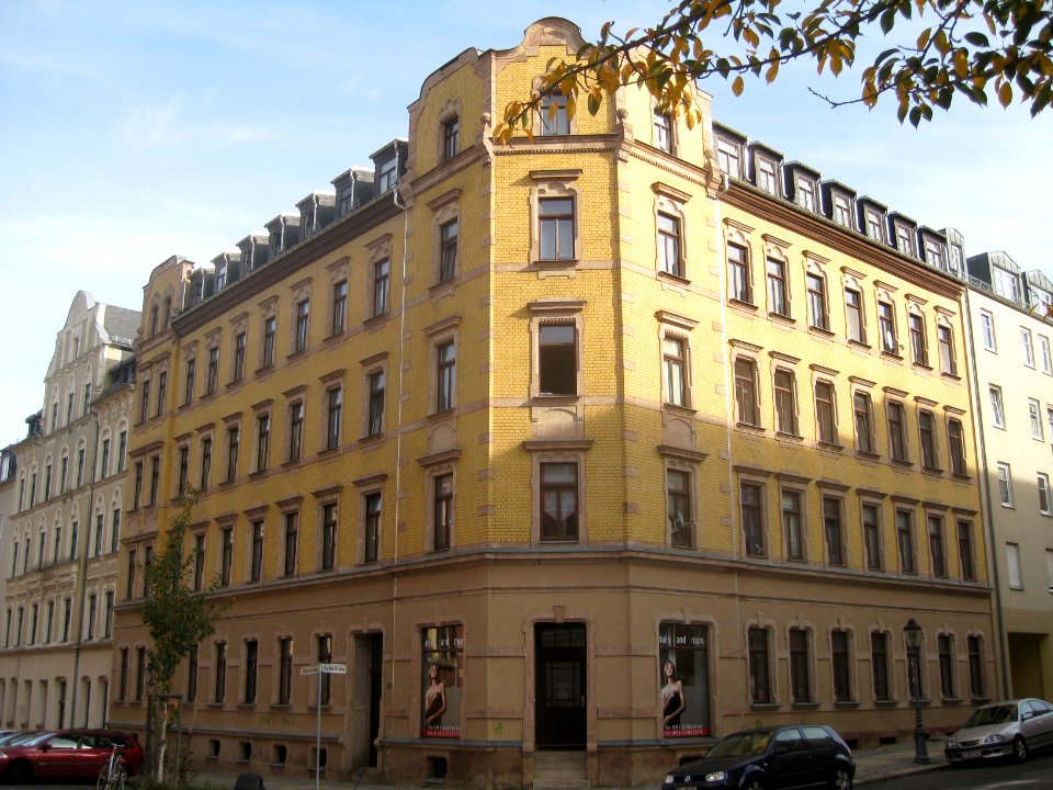 Uhlandstraße 20 (1)