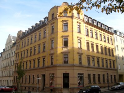 Uhlandstraße 20 (1)