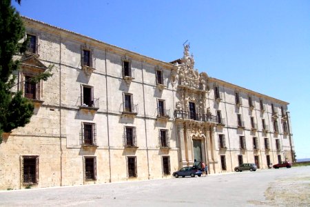 Uclés - Real Monasterio de Santiago 02