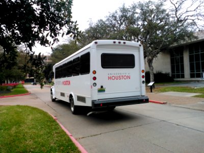 UHbus002