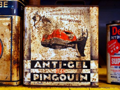 UCB anti-gel Pinguin can pic1