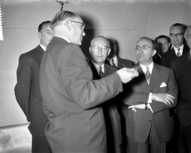 Uitreiking ANWB prijzen 1960, Bestanddeelnr 911-4433