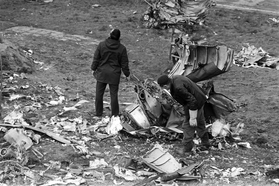 Uitgegraven van de motor van de Fokker, Bestanddeelnr 931-7302
