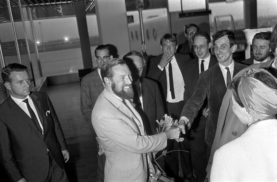 Uitgewezen journalist Frans van Hasselt terug uit Griekenland, Bestanddeelnr 920-3127